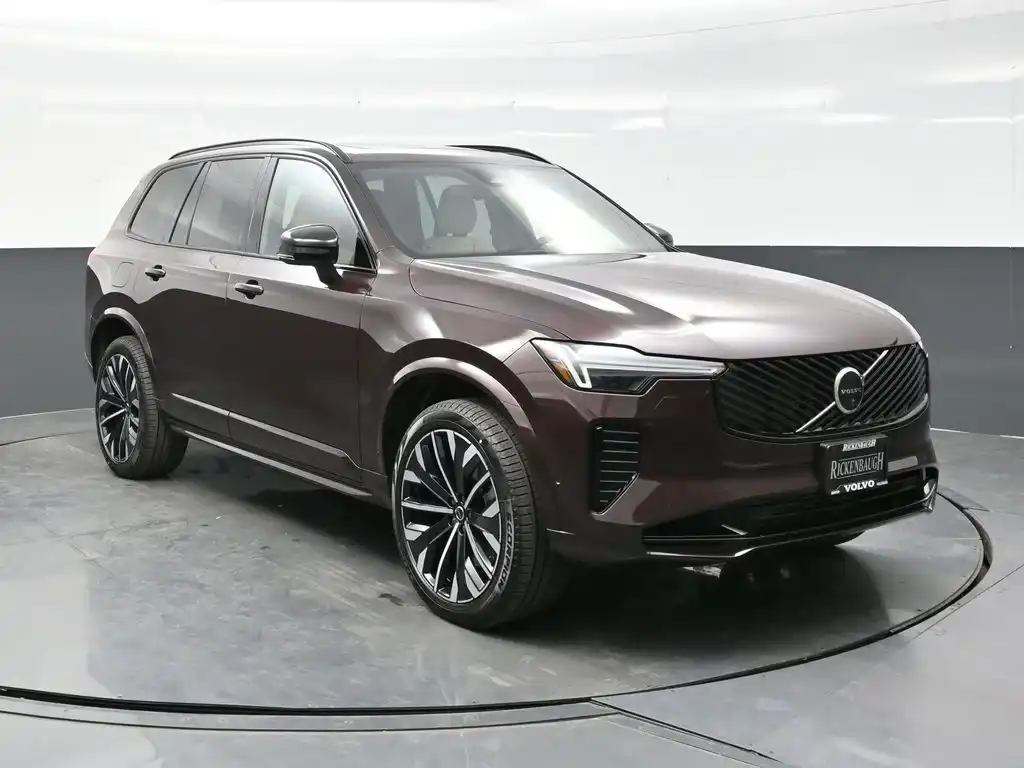 2026 Volvo XC90 T8 Recharge Ultra Dark 4WD's photo