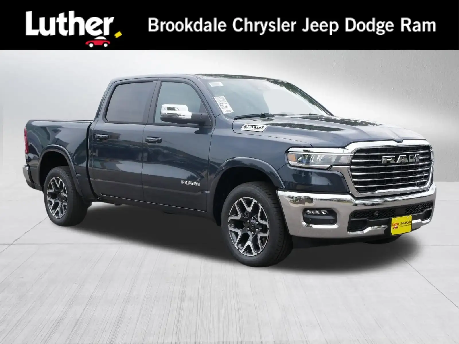 2026 RAM 1500 Laramie 4x4 Crew Cab 5'7's photo