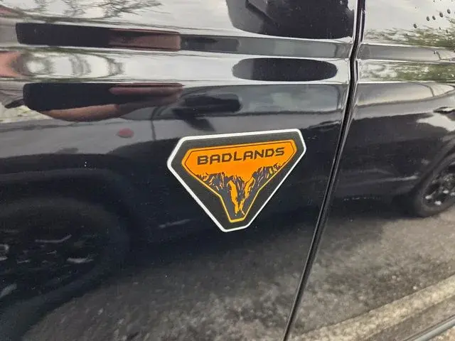 2021 Ford Bronco Badlands 4x4 photo 4