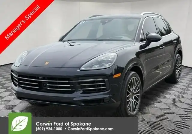 2021 Porsche Cayenne S's photo