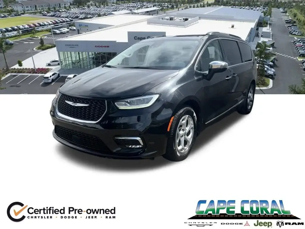 2023 Chrysler Pacifica Limited photo 1