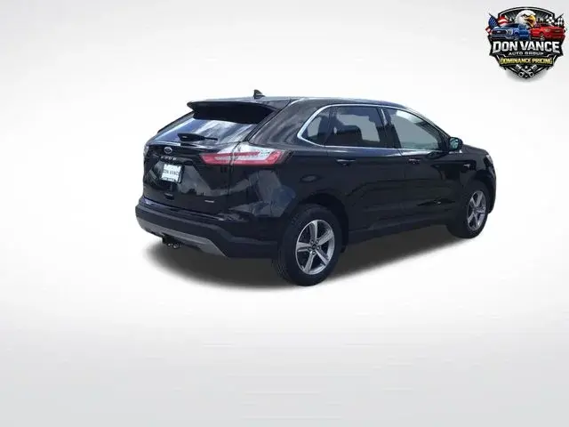 2023 Ford Edge SEL AWD photo 5