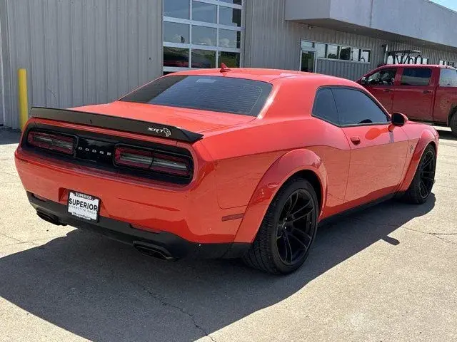 2021 Dodge Challenger SRT Hellcat Widebody photo 3