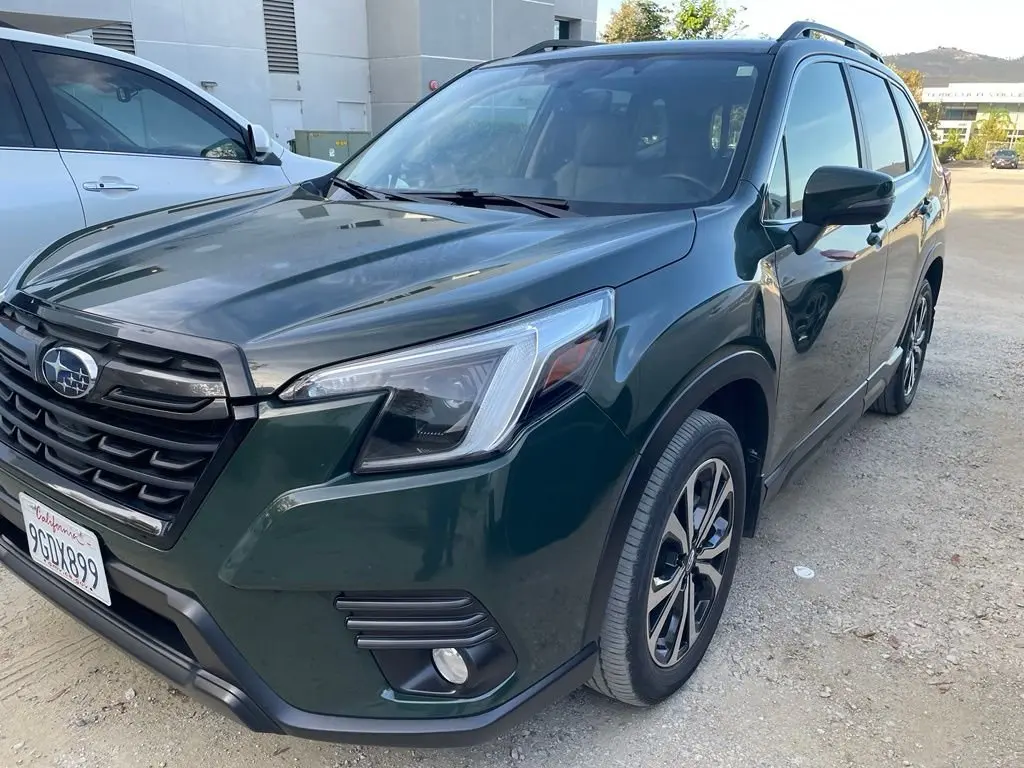 2023 Subaru Forester Limited photo 5