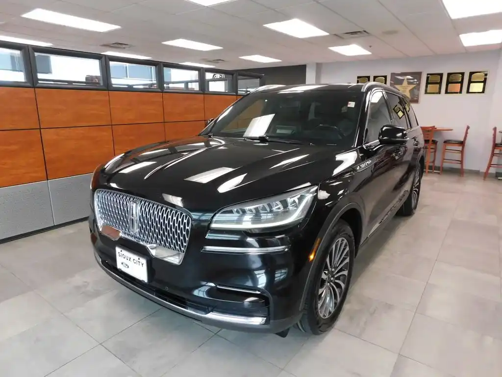 2022 Lincoln Aviator Reserve AWD's photo