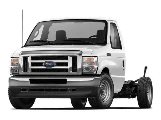 2025 Ford E-Series SRW E-350 Super Duty 138 in WB's photo