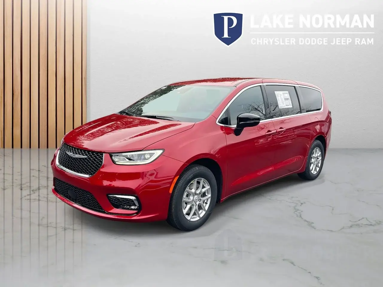 2026 Chrysler Pacifica Select photo 4