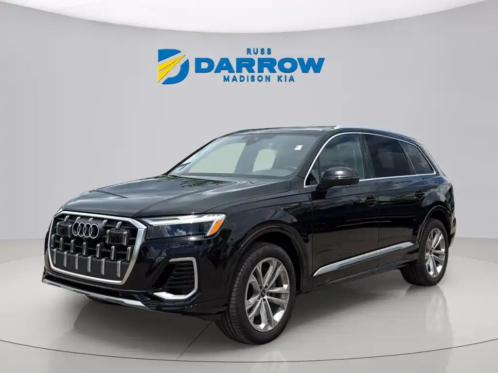 2025 Audi Q7 55 Premium quattro Tiptronic's photo