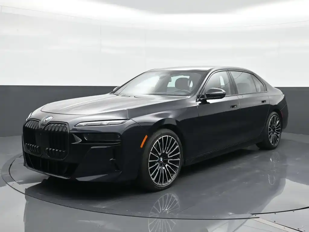 2024 BMW 7 Series 760i xDrive's photo