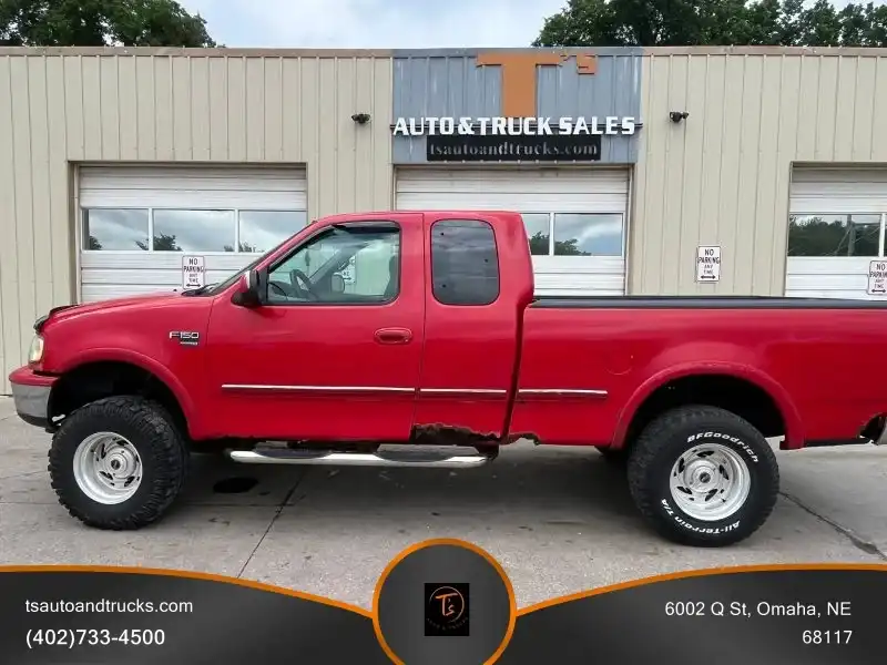 1998 Ford F-150 Standard 4WD SuperCab LWB Styleside's photo