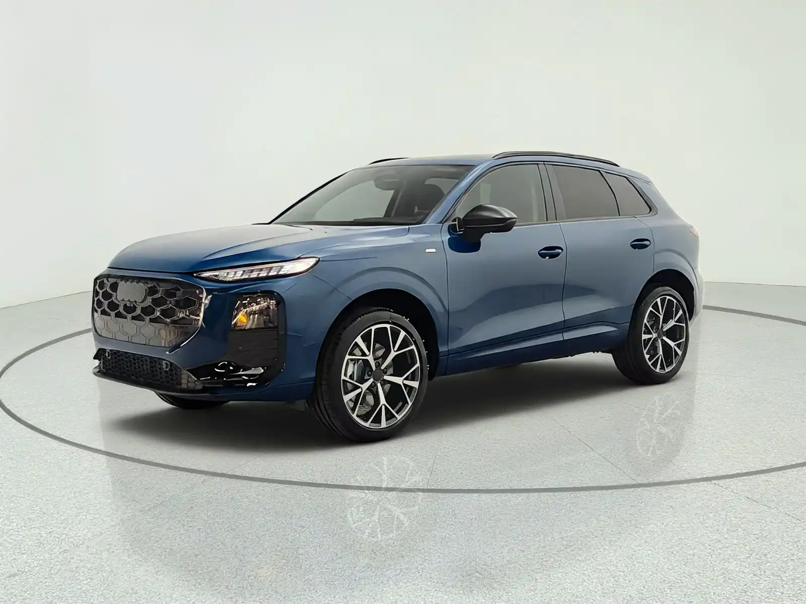2026 Audi Q3 S line quattro's photo