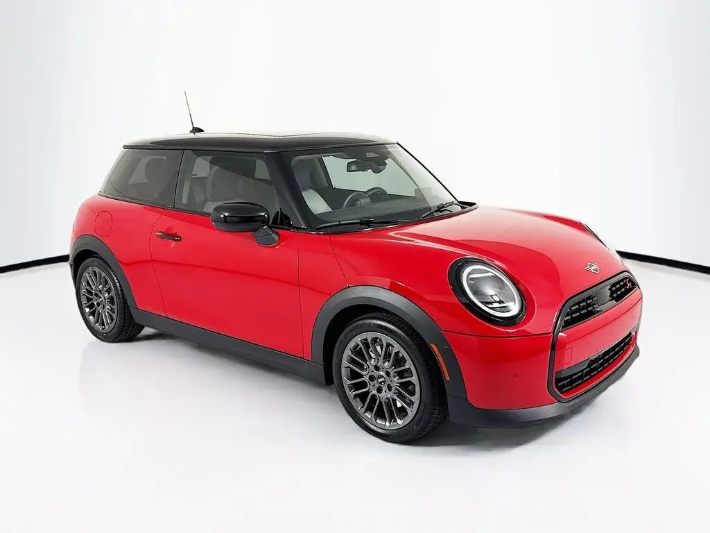 2025 MINI Hardtop Cooper S photo 3