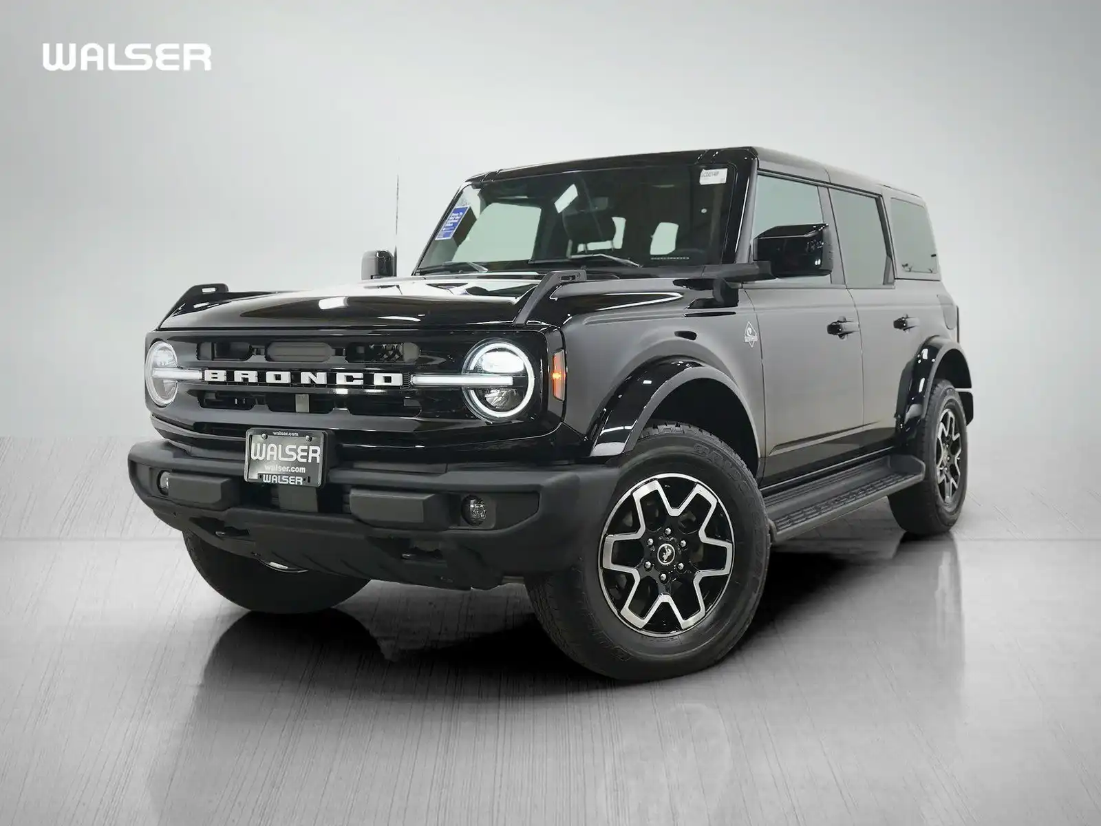 2025 Ford Bronco Outer Banks 4WD 4-door's photo