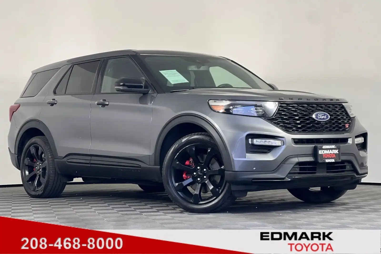 2022 Ford Explorer ST 4WD's photo
