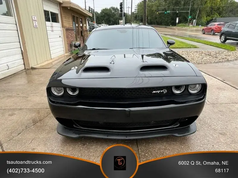 2019 Dodge Challenger SRT Hellcat photo 3