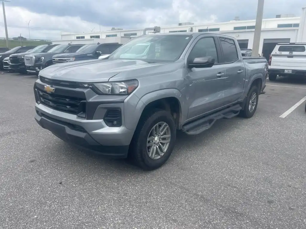 2024 Chevrolet Colorado 2WD LT Crew Cab Short Box's photo