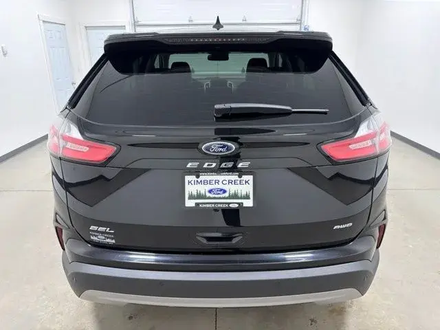 2024 Ford Edge SEL AWD photo 5