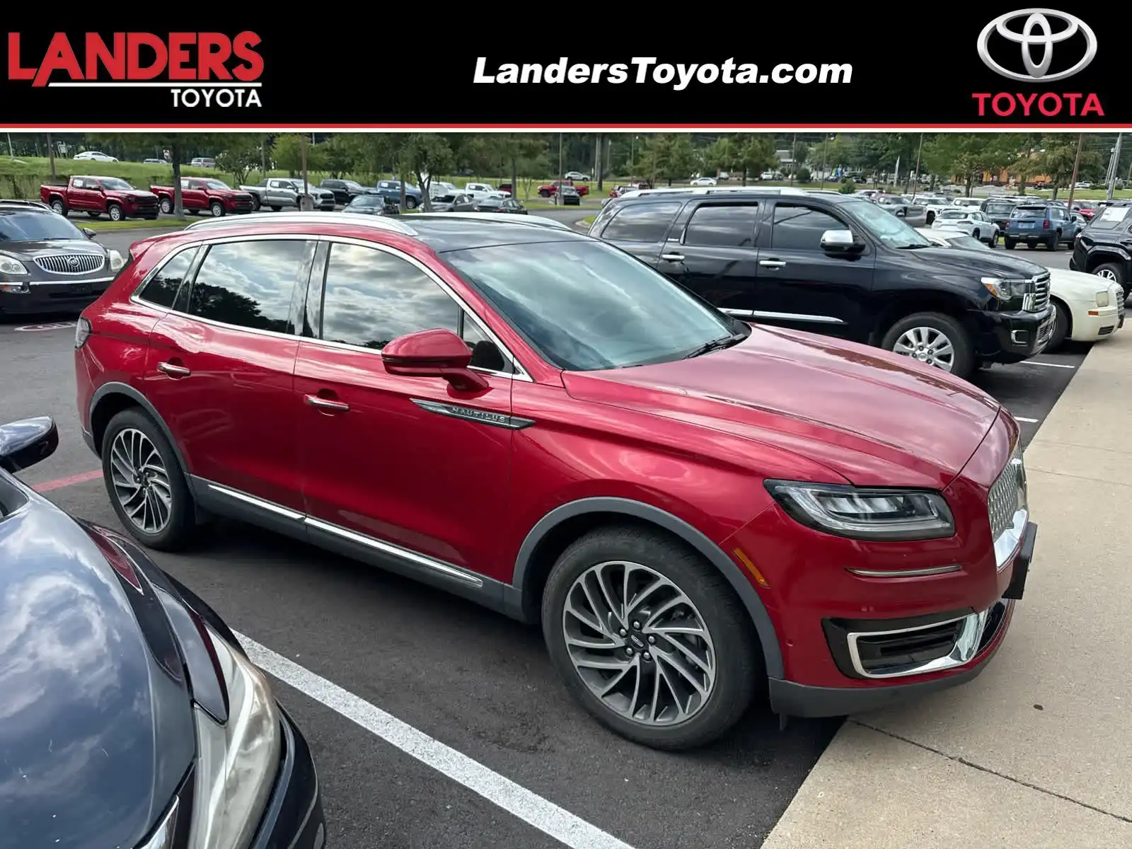 2020 Lincoln Nautilus Reserve FWD's photo