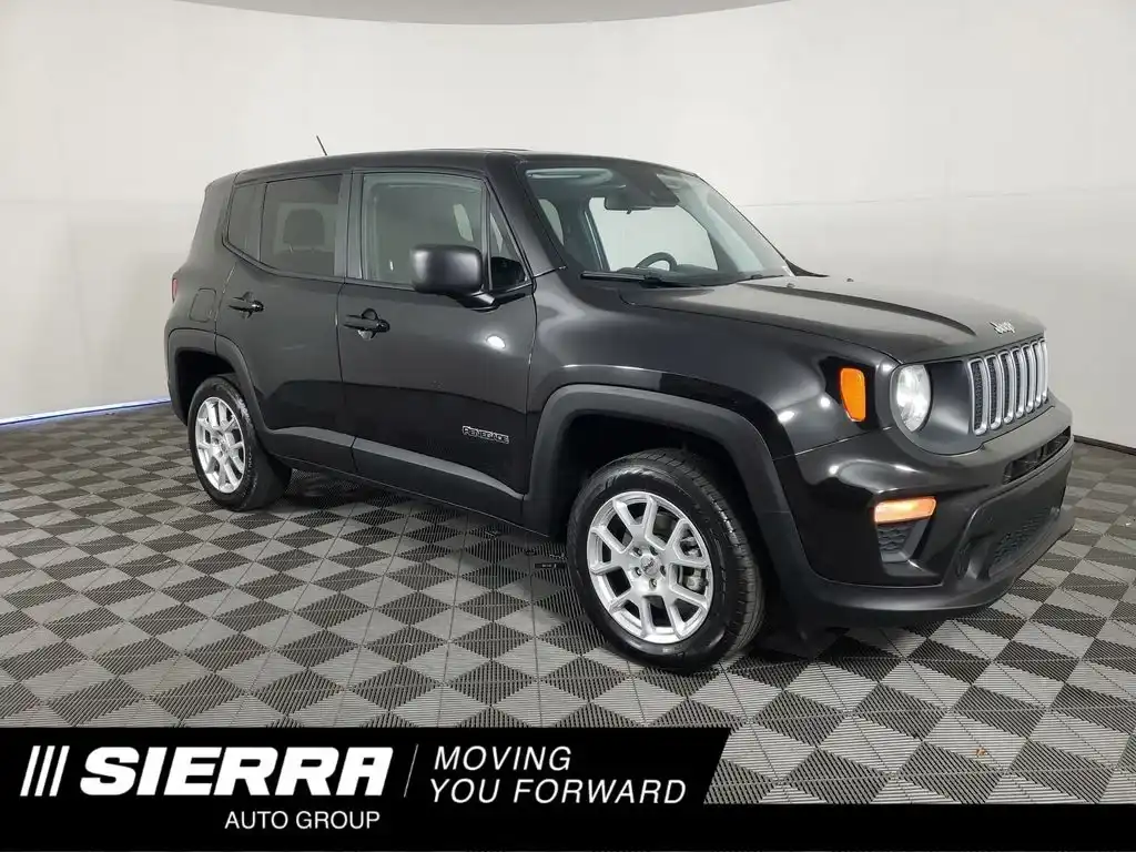 2023 Jeep Renegade Latitude 4x4's photo