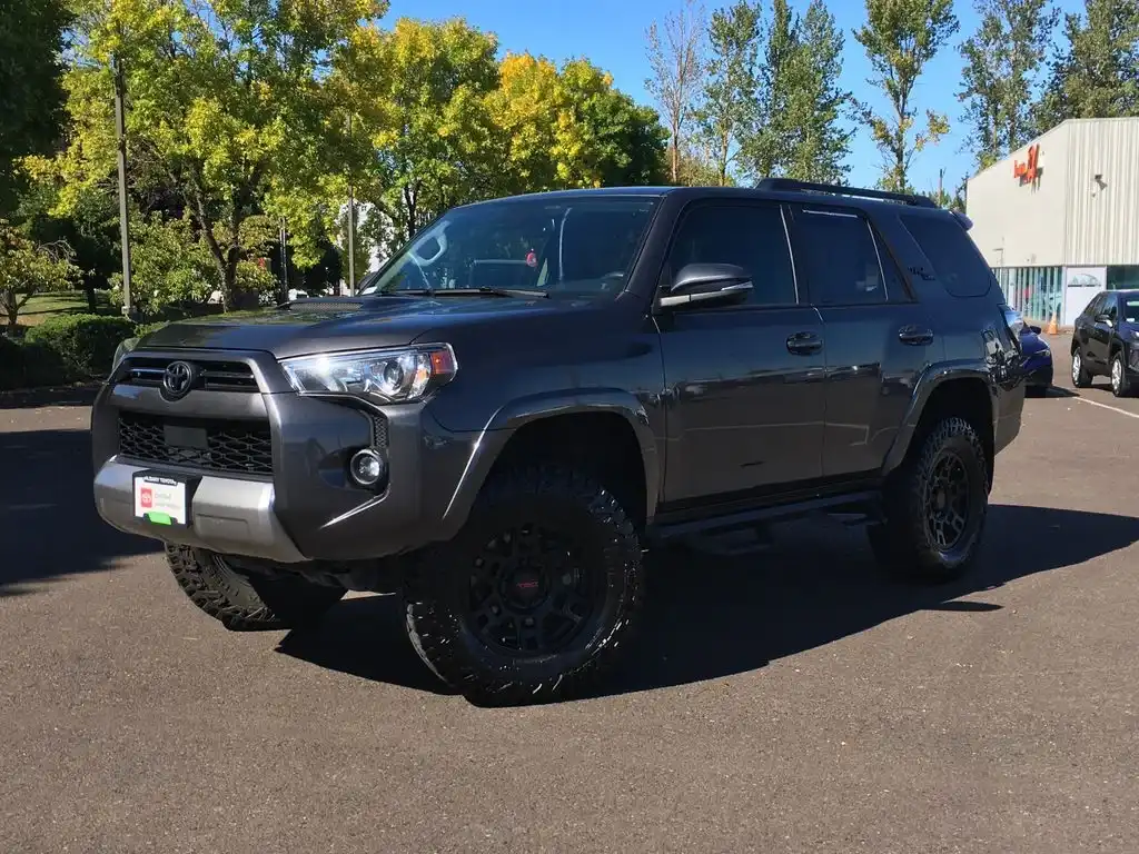 2023 Toyota 4Runner TRD Off-Road Premium 4WD V6's photo