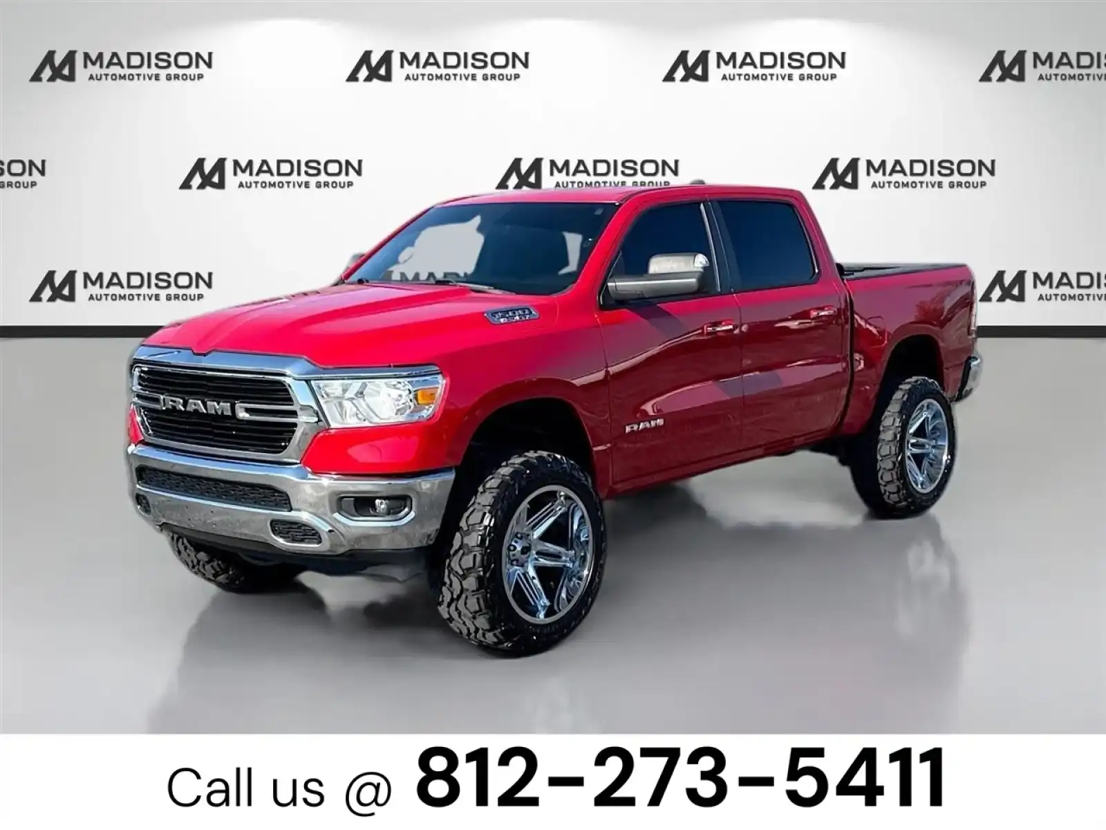 2019 RAM 1500 Big Horn/Lone Star 4x4 Crew Cab 5'7's photo