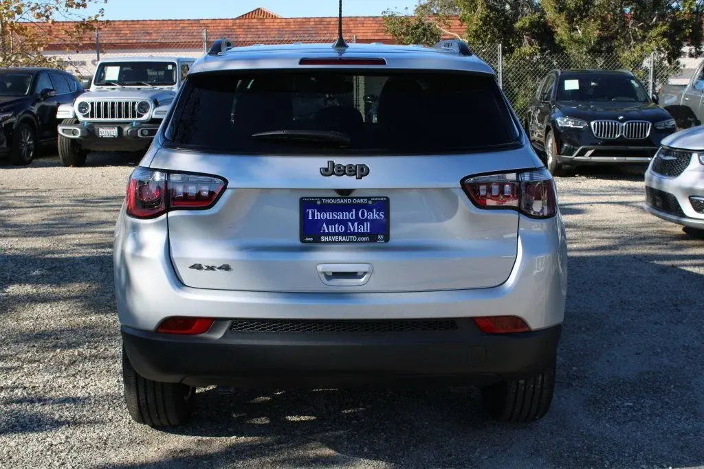 2026 Jeep Compass Altitude 4X4 photo 5