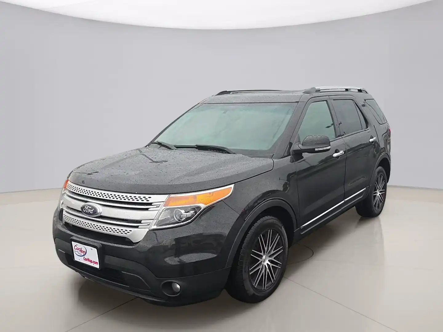 2015 Ford Explorer XLT's photo