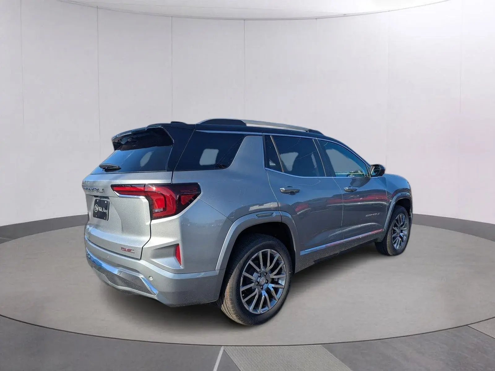 2026 GMC Terrain Denali AWD photo 3