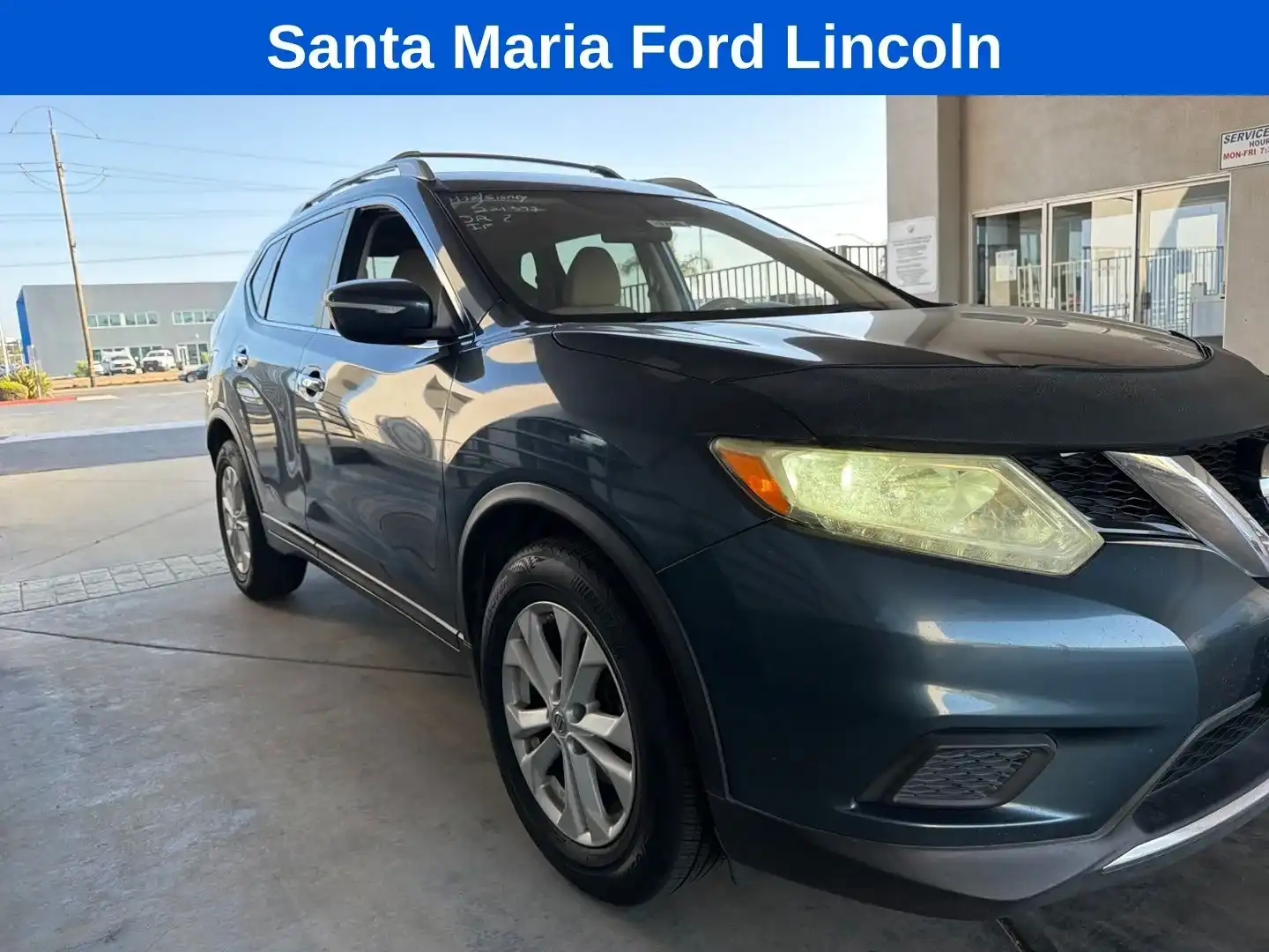 2014 Nissan Rogue SV FWD's photo
