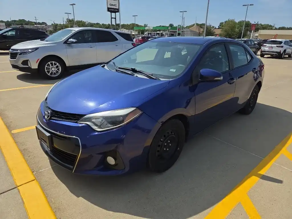 2015 Toyota Corolla S AT's photo