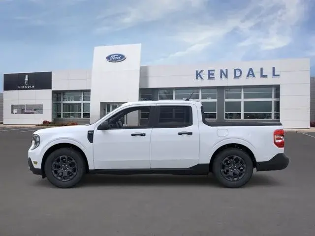 2026 Ford Maverick XLT AWD photo 3