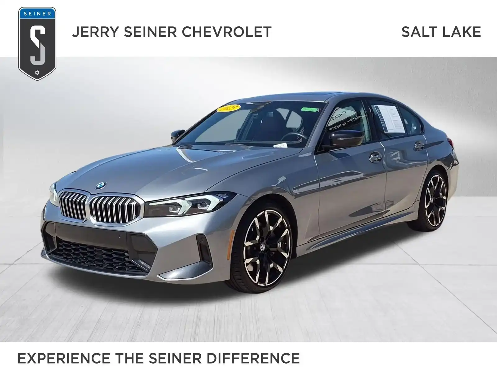 2025 BMW 3 Series 330i xDrive Sedan's photo