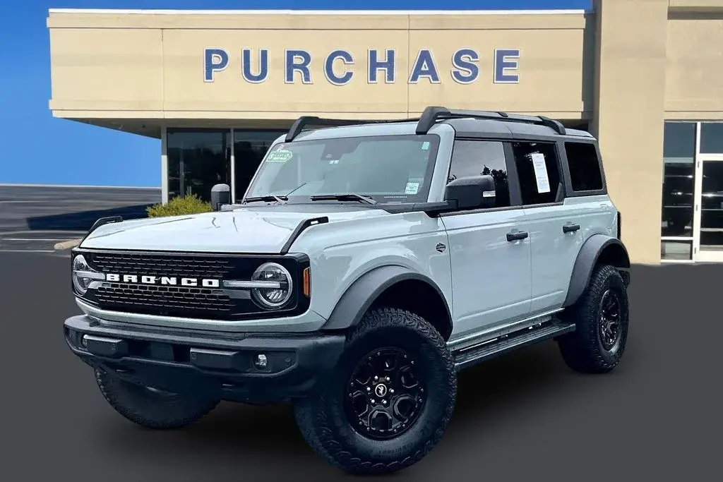 2022 Ford Bronco Wildtrak 4x4 photo 3