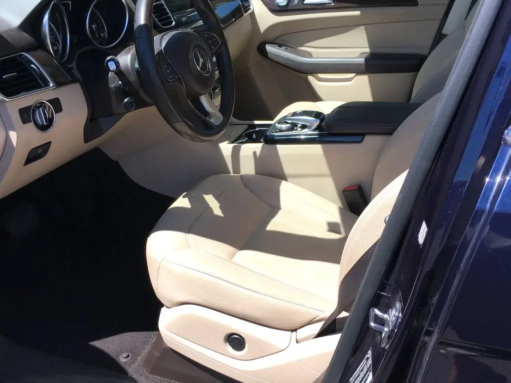 2018 Mercedes-Benz GLE GLE350 4MATIC photo 4