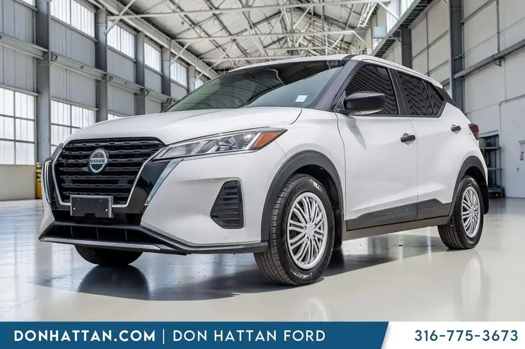 2021 Nissan Kicks 1.6 S's photo