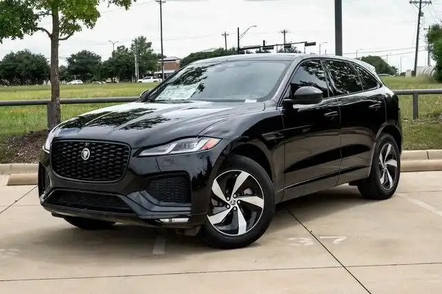 2026 Jaguar F-PACE P250 R-Dynamic S's photo