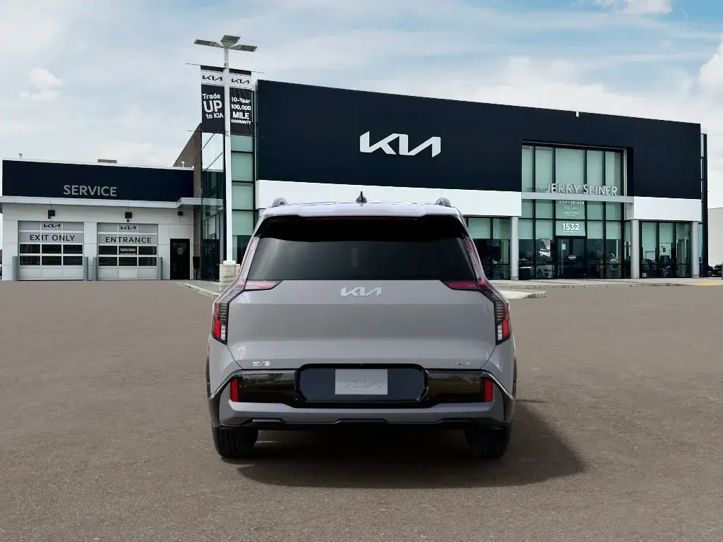 2026 Kia EV9 GT-Line AWD photo 5