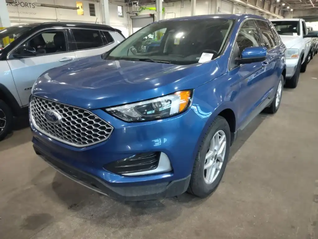2024 Ford Edge SEL AWD's photo