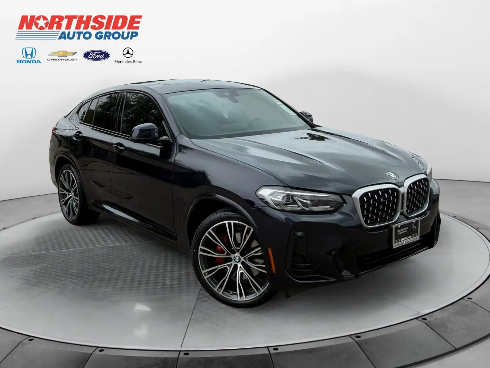 2023 BMW X4 xDrive30i's photo