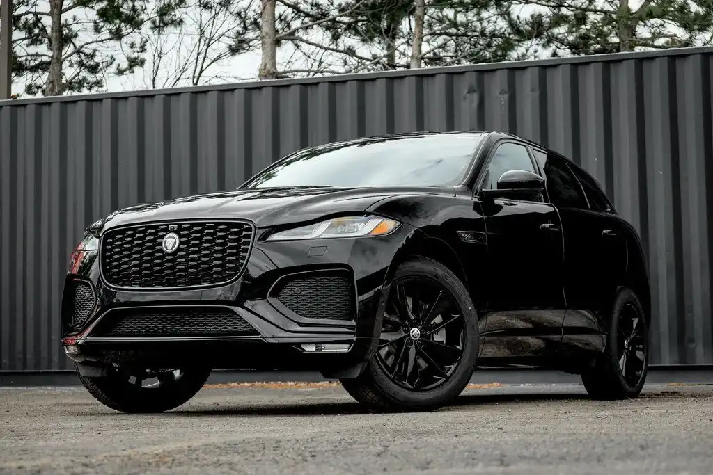 2026 Jaguar F-PACE P250 R-Dynamic S's photo
