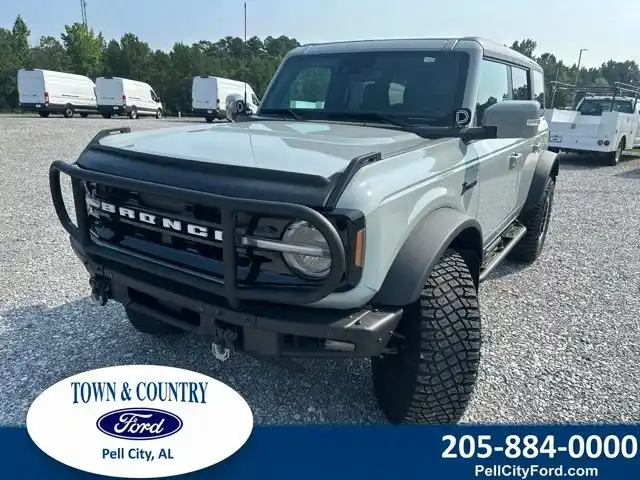 2023 Ford Bronco Outer Banks 4x4's photo