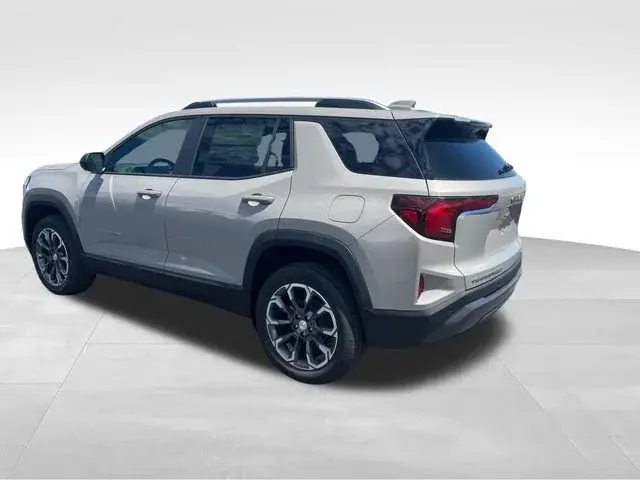 2027 GMC Terrain Elevation AWD photo 3