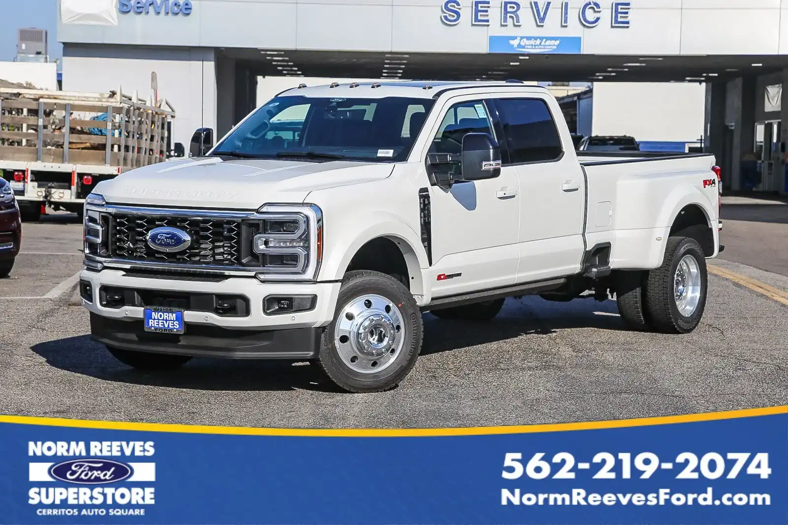 2026 Ford F-450 Platinum 4WD Crew Cab DRW 8' Box's photo