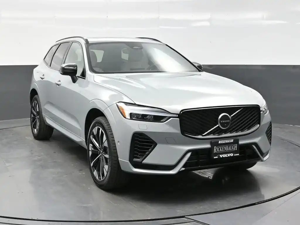 2026 Volvo XC60 T8 Plus Dark AWD's photo