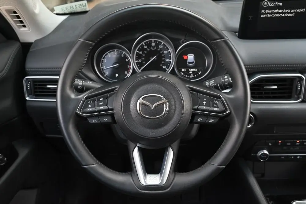 2023 Mazda CX-5 S Select Package Auto AWD photo 3