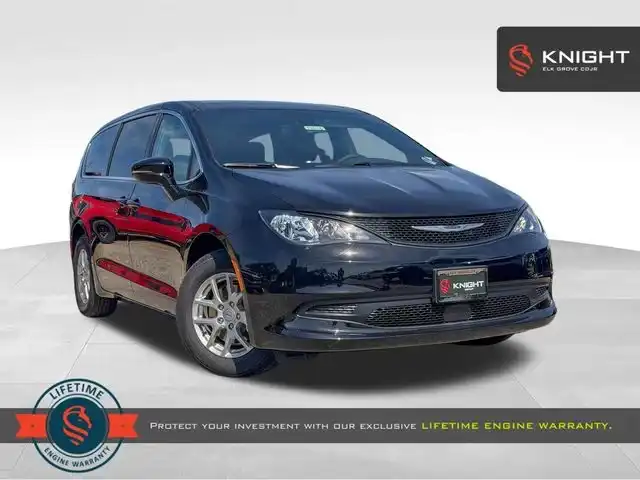 2026 Chrysler Voyager LX's photo