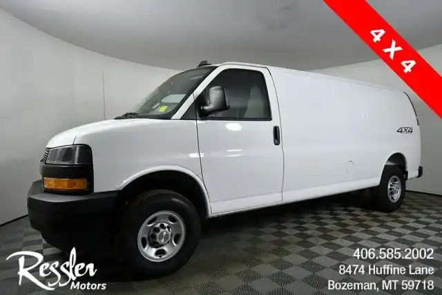 2025 Chevrolet Express 3500 Extended Work Van's photo
