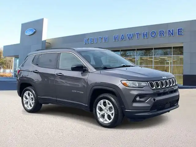 2024 Jeep Compass Latitude 4X4's photo