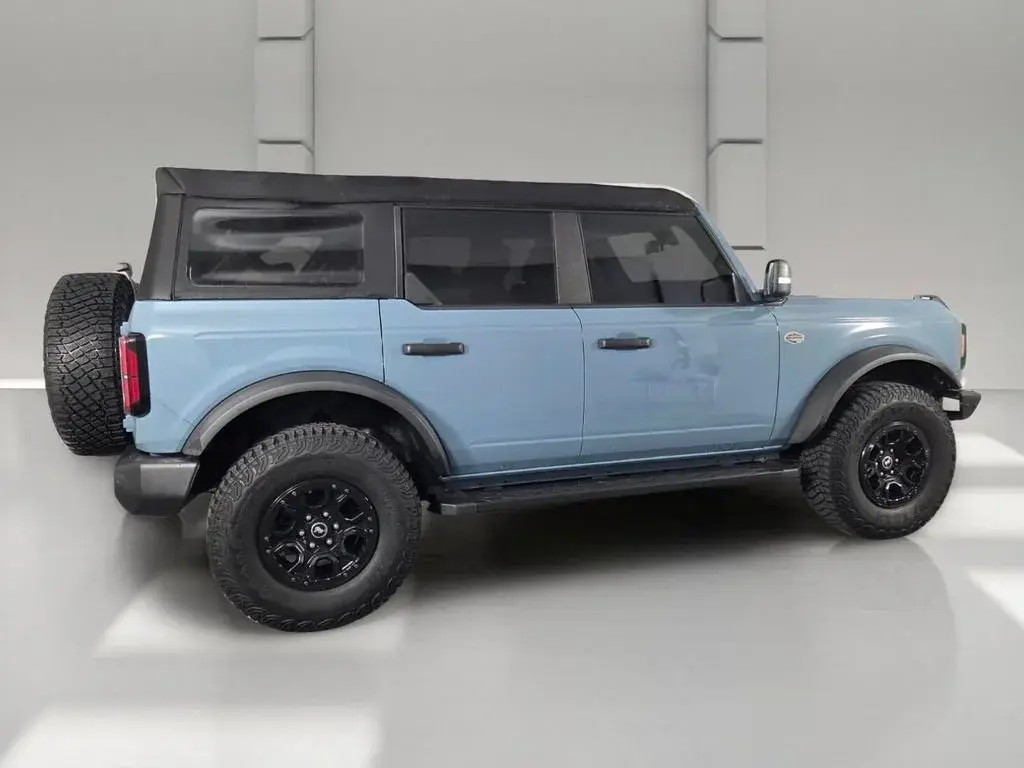 2023 Ford Bronco Wildtrak 4x4 photo 4