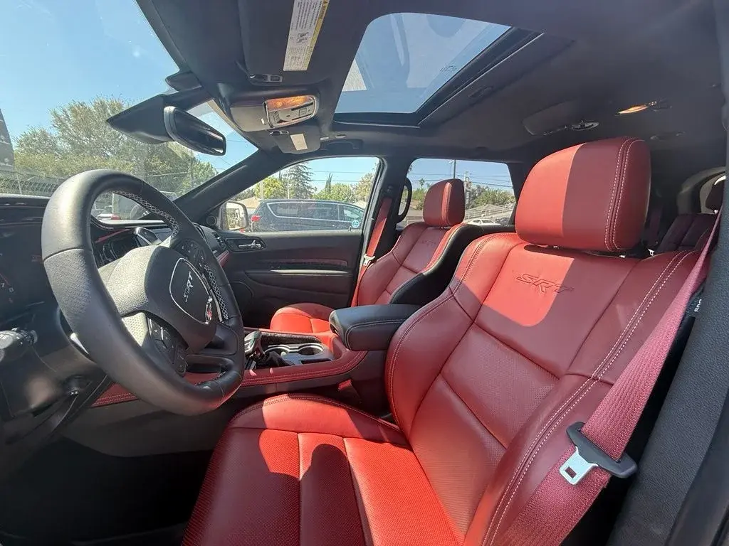 2023 Dodge Durango SRT Hellcat AWD Premium photo 5
